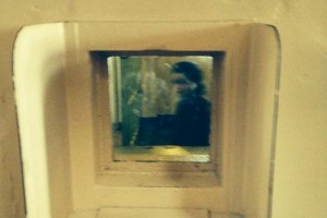 15-imagens-perturbadoras-tiradas-em-prisões-ao-redor-do-mundo-04