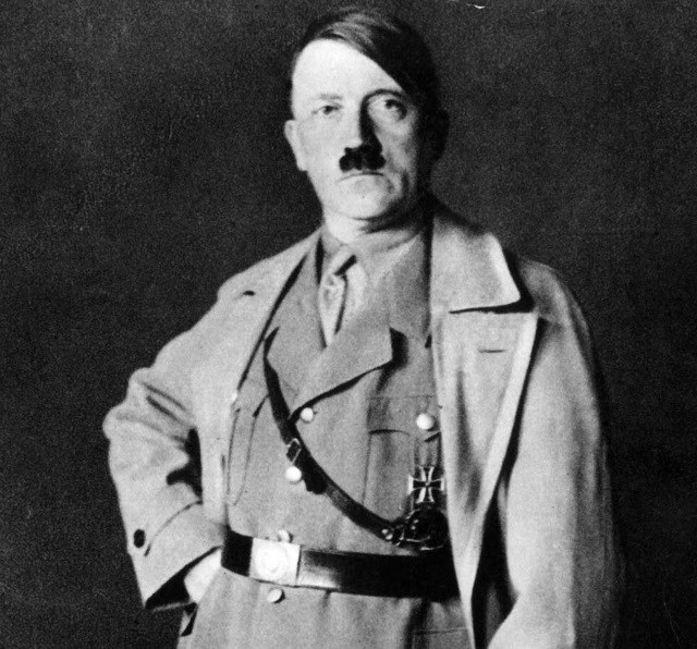 Adolf-Hitler_01