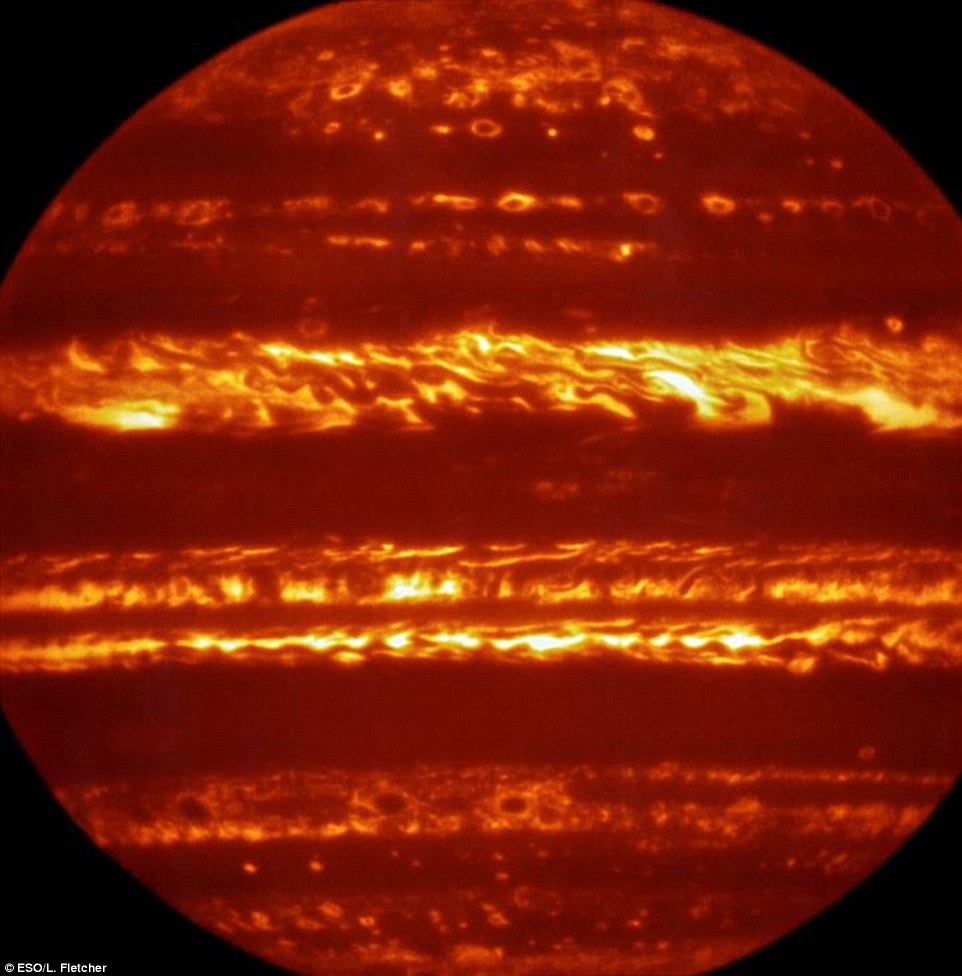 Jupiter-em-infravermelho
