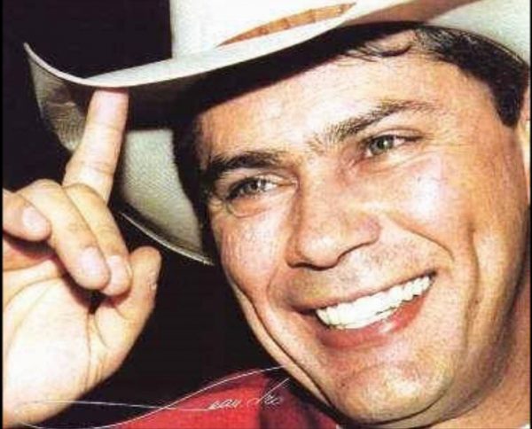 mortes-tragicas-de-celebridades_11