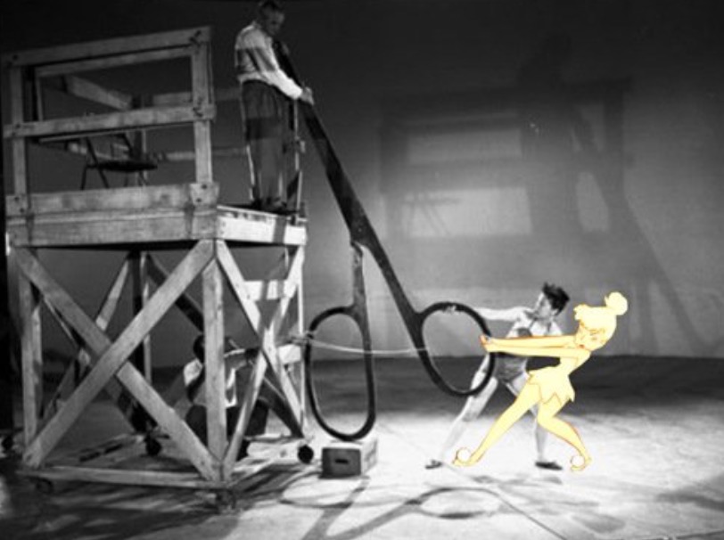 rostos-por-traz-dos-personagens-disney_18