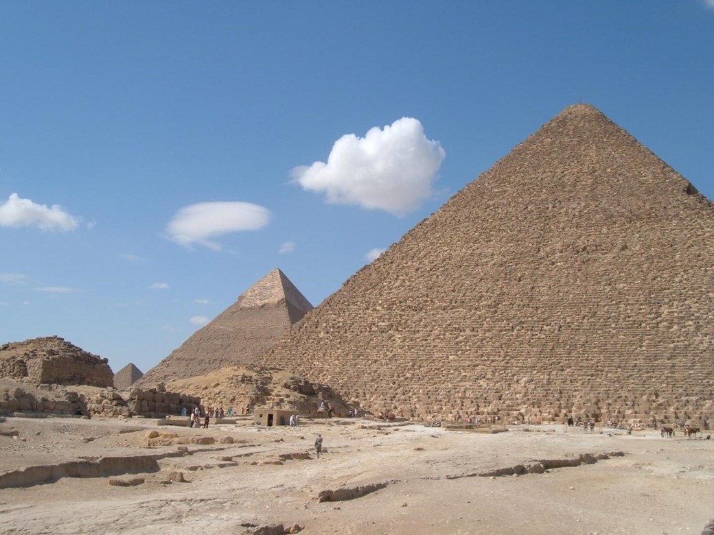 grande-piramide-de-gize