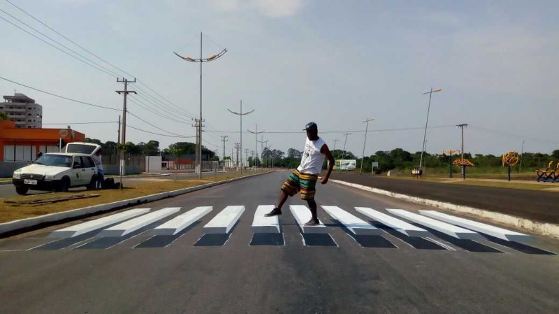 walyson nogueira pinta faixa de pedestre em 3D no Mato Grosso